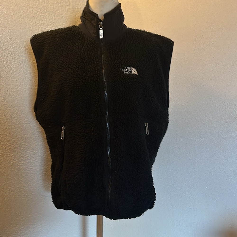 The North Face  Women’s Black Vest Size Small Petite